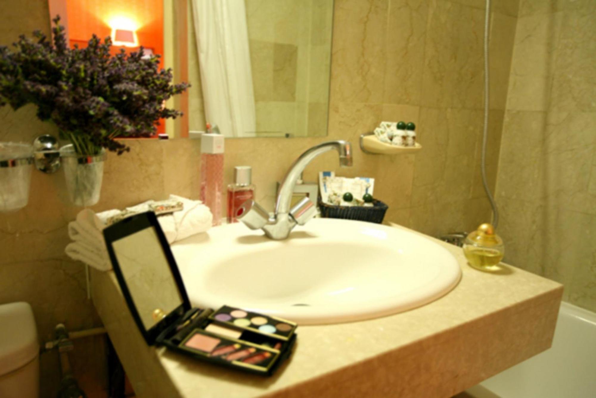 Hotel De L'Alma By Malone Paris Bilik gambar